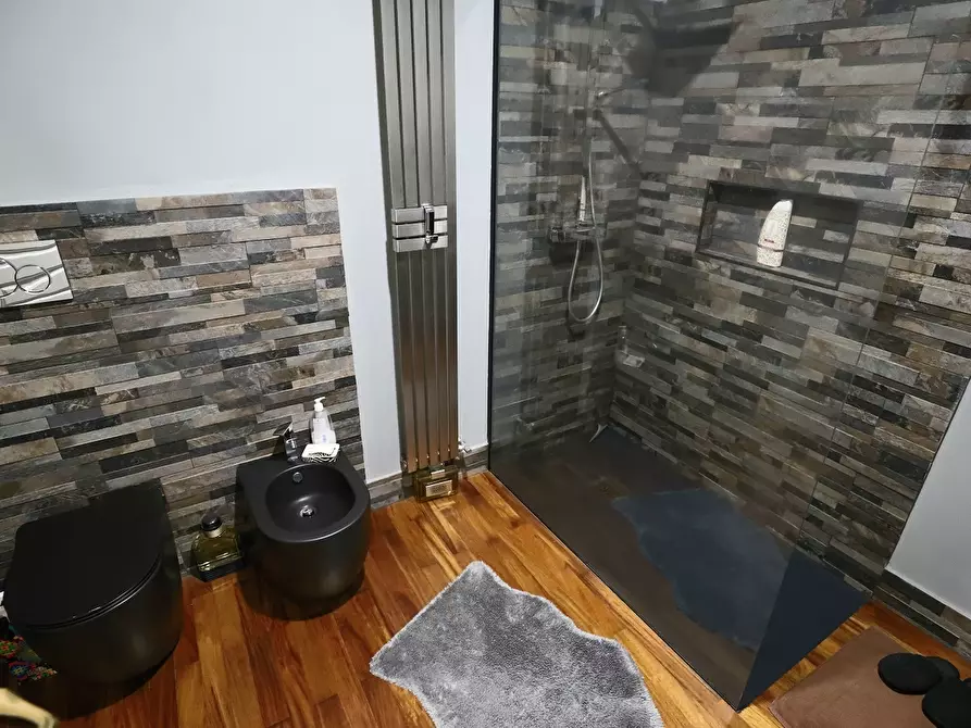 Immagine 18 di Villa in vendita  in Via di Marco Simone 80 a Guidonia Montecelio