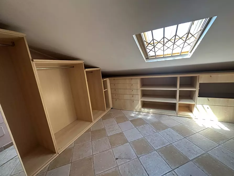 Immagine 33 di Villa in vendita  in Via Pietro Vannucci a Guidonia Montecelio