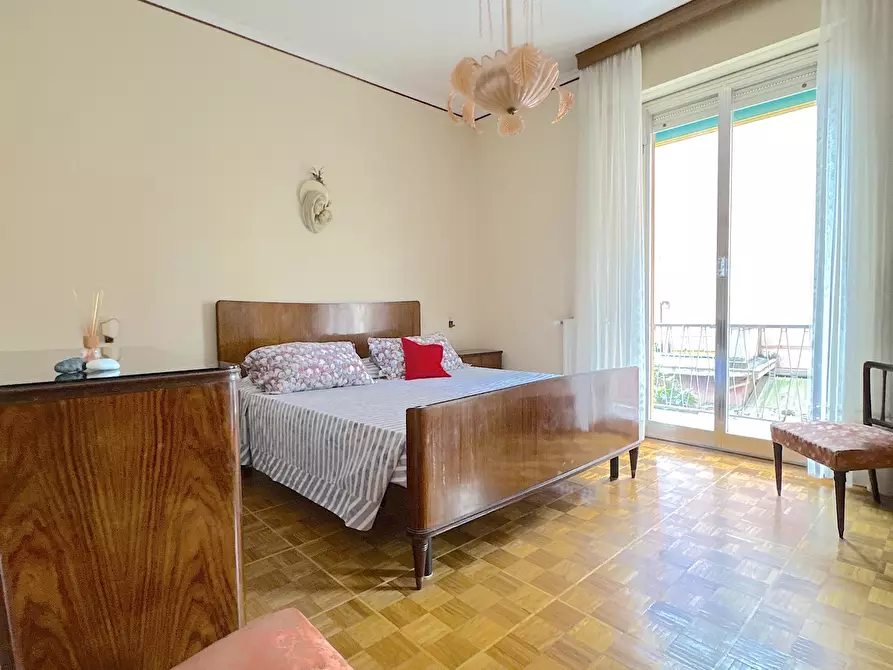 Immagine 12 di Trilocale in vendita  a Lavagna