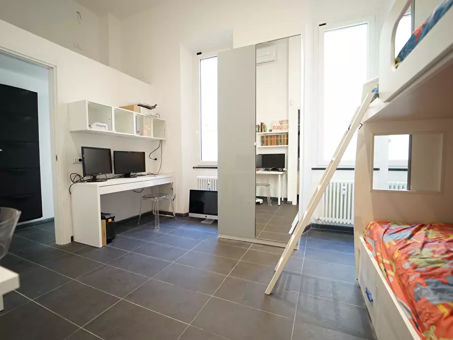 Immagine 12 di Trilocale in affitto  a Chiavari