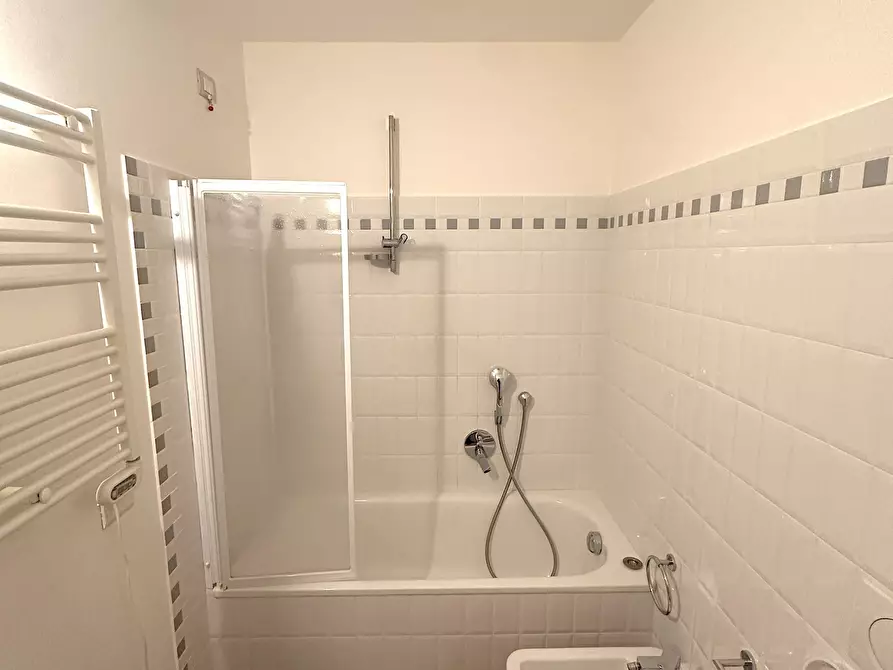 Immagine 20 di Trilocale in affitto  in Piazza Madonna dell'Orto a Chiavari