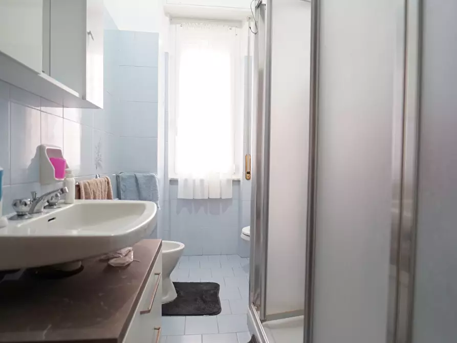 Immagine 19 di Quadrilocale in affitto  a Lavagna