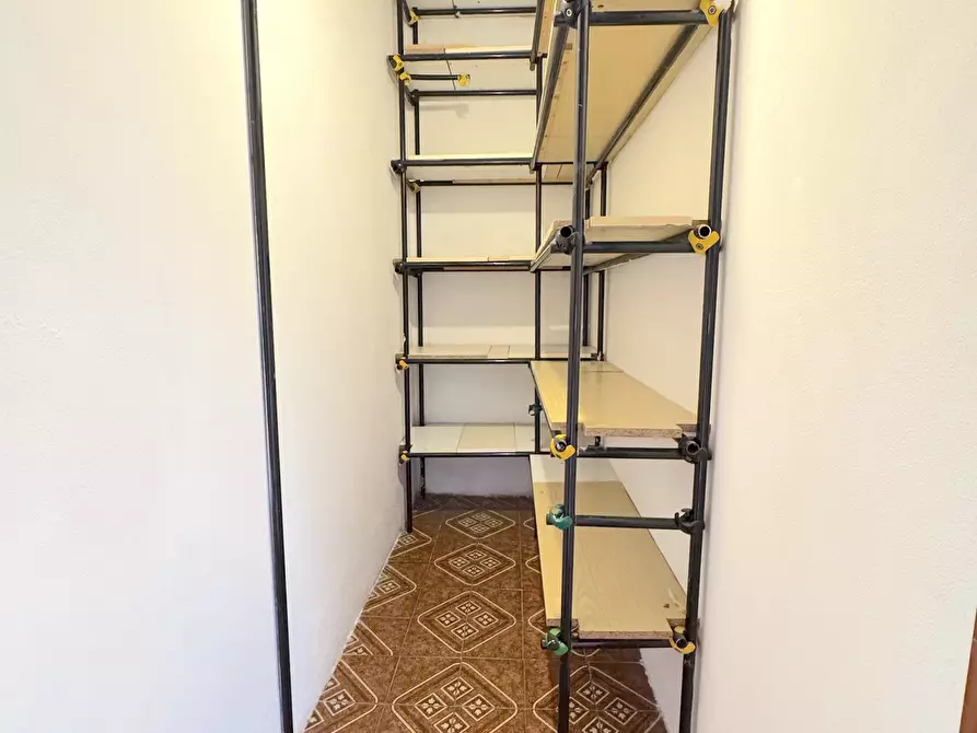 Immagine 16 di Trilocale in affitto  a Leivi