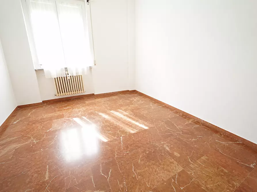Immagine 9 di Trilocale in vendita  in Corso Cristoforo Colombo 11 a Chiavari