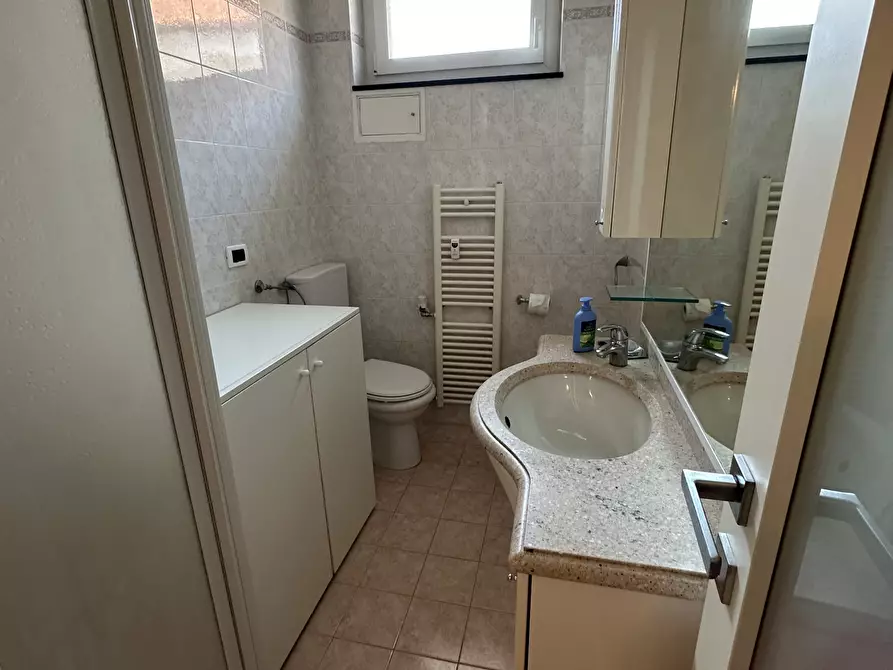 Immagine 9 di Trilocale in affitto  in Via Santa Chiara 39 a Chiavari