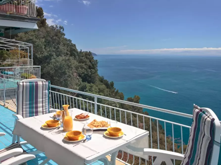 Immagine 2 di Quadrilocale in affitto  a Chiavari