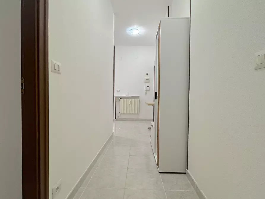 Immagine 17 di Trilocale in affitto  a Chiavari