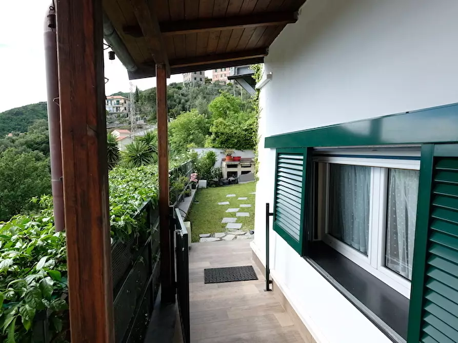 Immagine 24 di Bilocale in affitto  a Chiavari