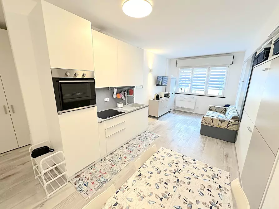 Immagine 1 di Monolocale in affitto  a Lavagna