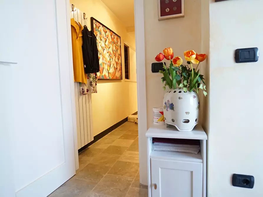 Immagine 10 di Bilocale in affitto  a Chiavari