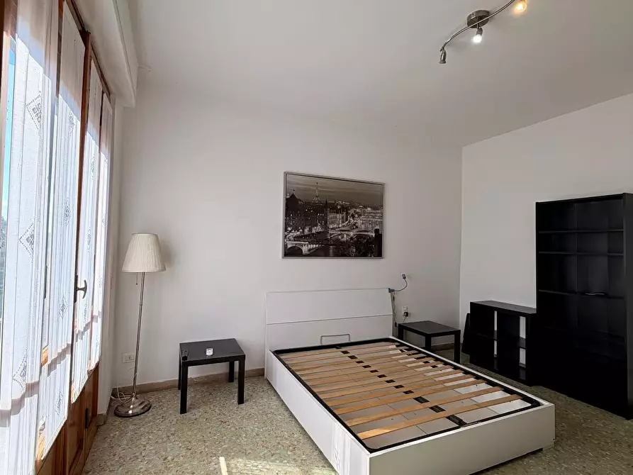 Immagine 10 di Quadrilocale in affitto  in Via Paisiello a Firenze