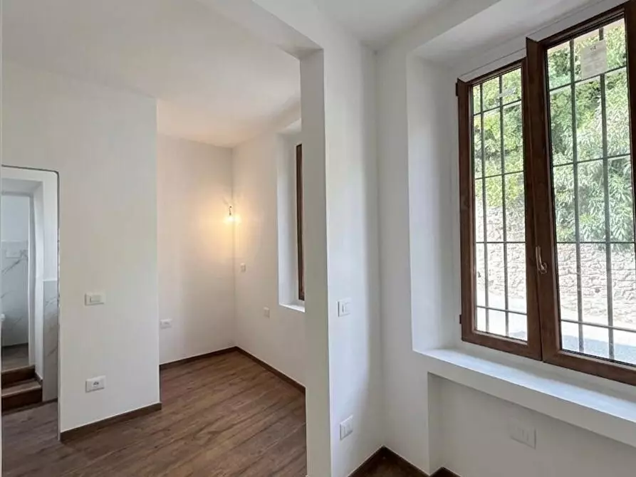 Immagine 12 di Bilocale in vendita  in Via Camillo Barni a Firenze
