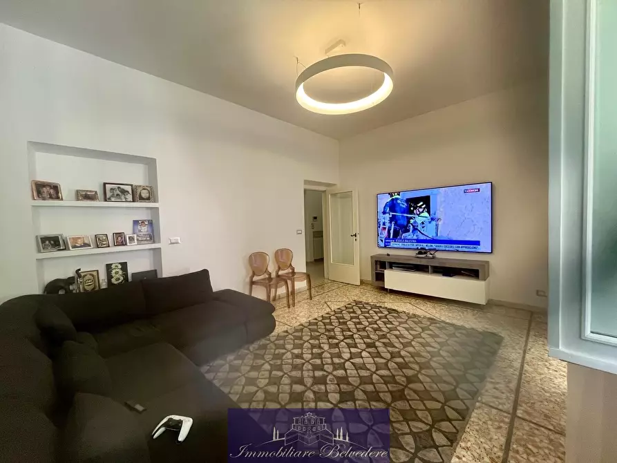 Immagine 1 di Appartamento in vendita  in Via Trento a Firenze