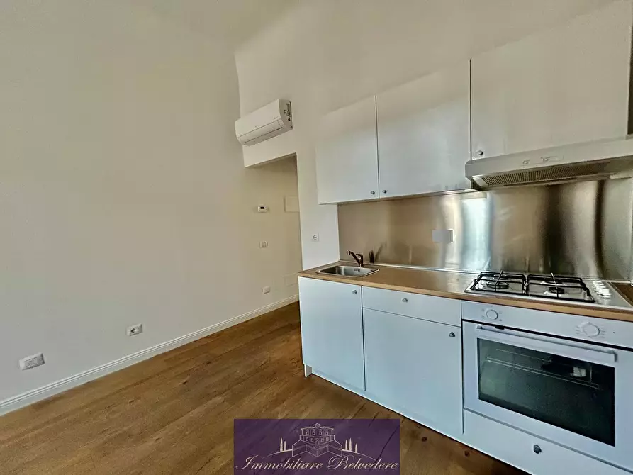 Immagine 21 di Bilocale in vendita  in Via della Torretta a Firenze