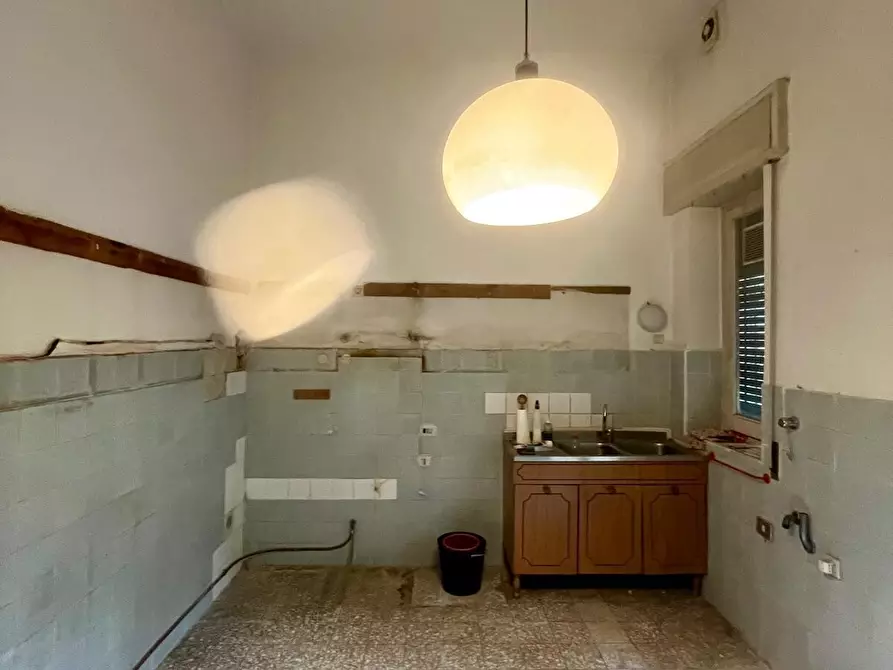 Immagine 18 di Quadrilocale in vendita  in Via Giovanni Borelli a Firenze