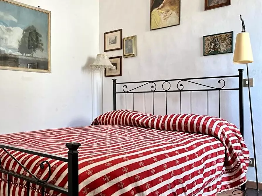 Immagine 15 di Trilocale in affitto  in Piazza Santo Spirito a Firenze