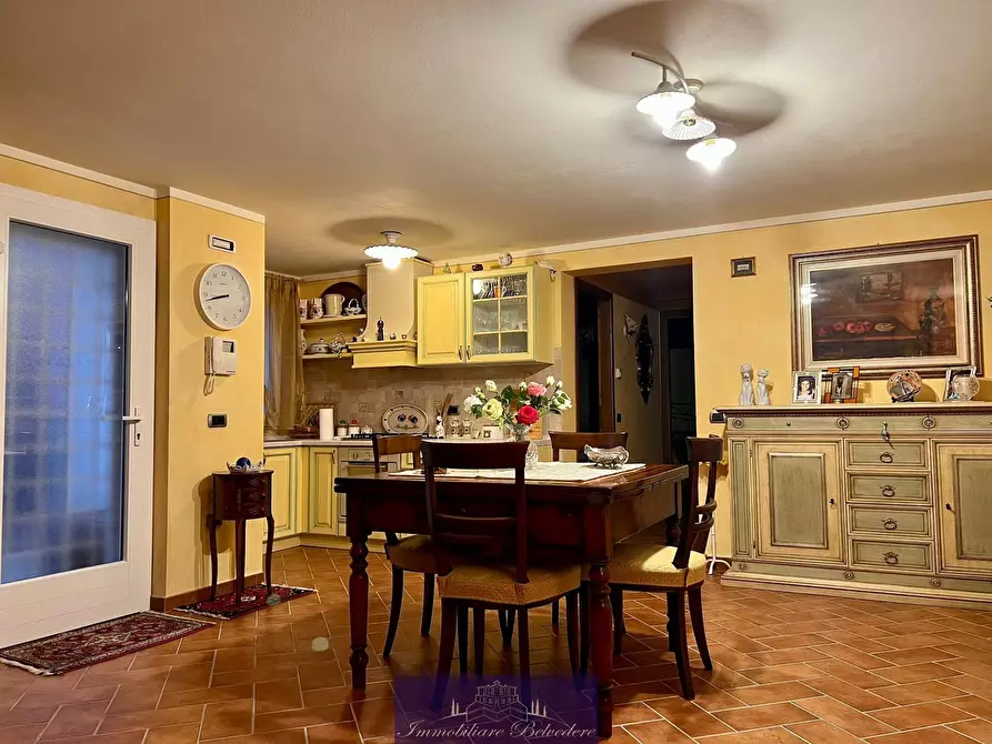 Immagine 26 di Villa in vendita  in Via Eugenio Montale a Montale