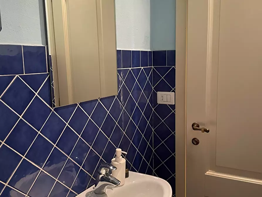 Immagine 32 di Appartamento in vendita  in Via Domenico Veneziano a Firenze