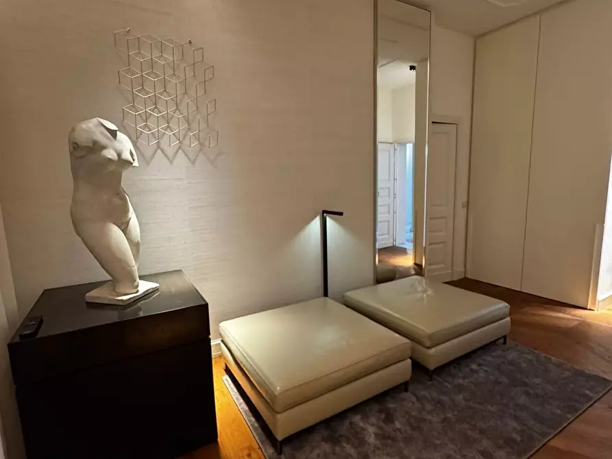 Immagine 14 di Appartamento in affitto  in Via dei Calzaiuoli a Firenze