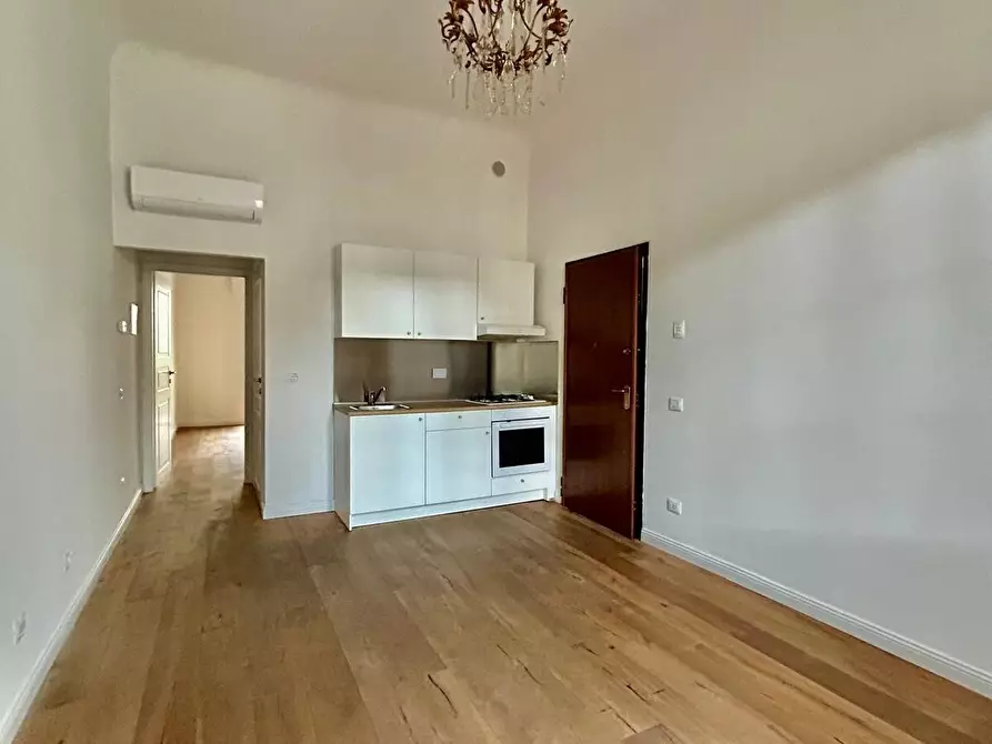 Immagine 16 di Bilocale in vendita  in Via della Torretta a Firenze