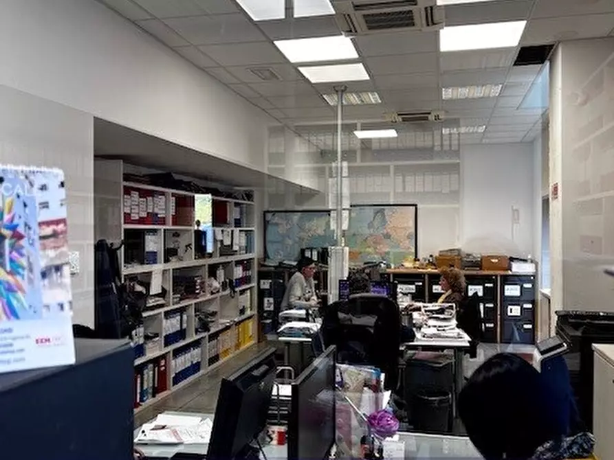 Immagine 9 di Attività artigianale in vendita  in Via Cassia 63 a Impruneta