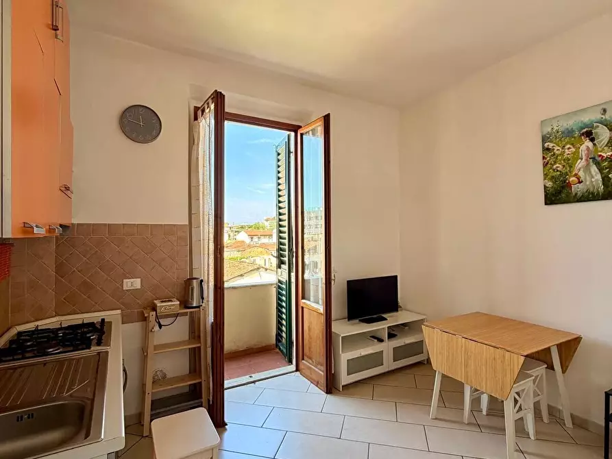 Immagine 18 di Bilocale in vendita  in Via delle Porte Nuove a Firenze