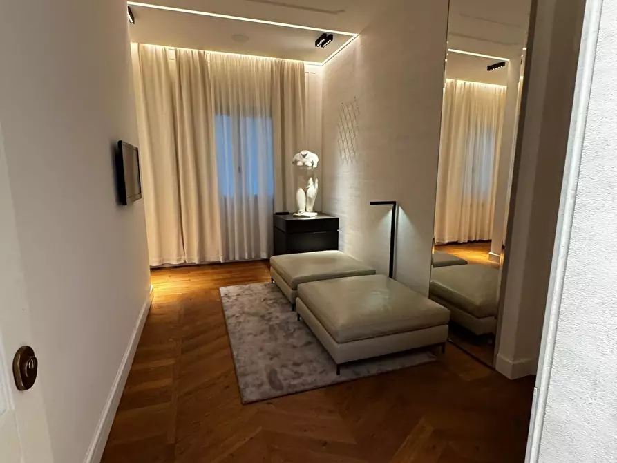 Immagine 7 di Appartamento in affitto  in Via dei Calzaiuoli a Firenze