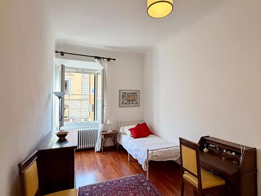 Immagine 9 di Quadrilocale in affitto  in Via Giuseppe Garibaldi a Firenze