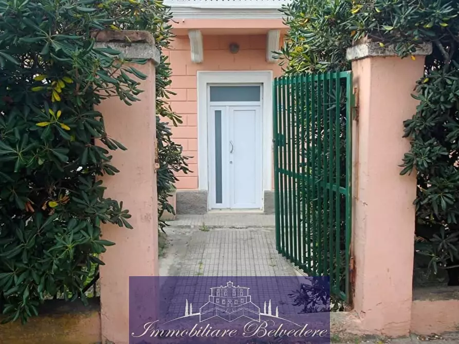 Immagine 3 di Villetta a schiera in vendita  in Viale Italia a Follonica