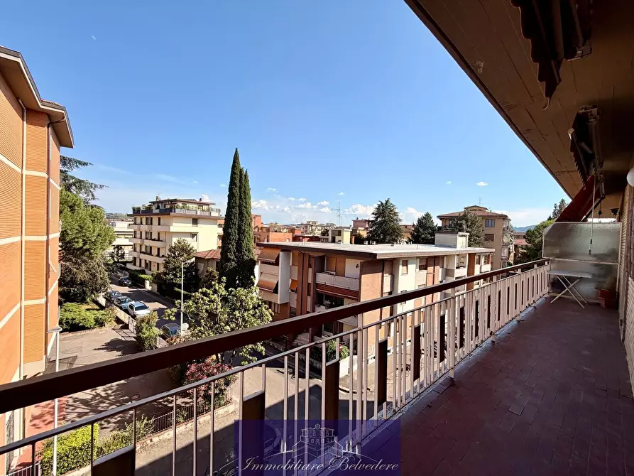 Immagine 8 di Quadrilocale in vendita  in Via Lunga a Firenze