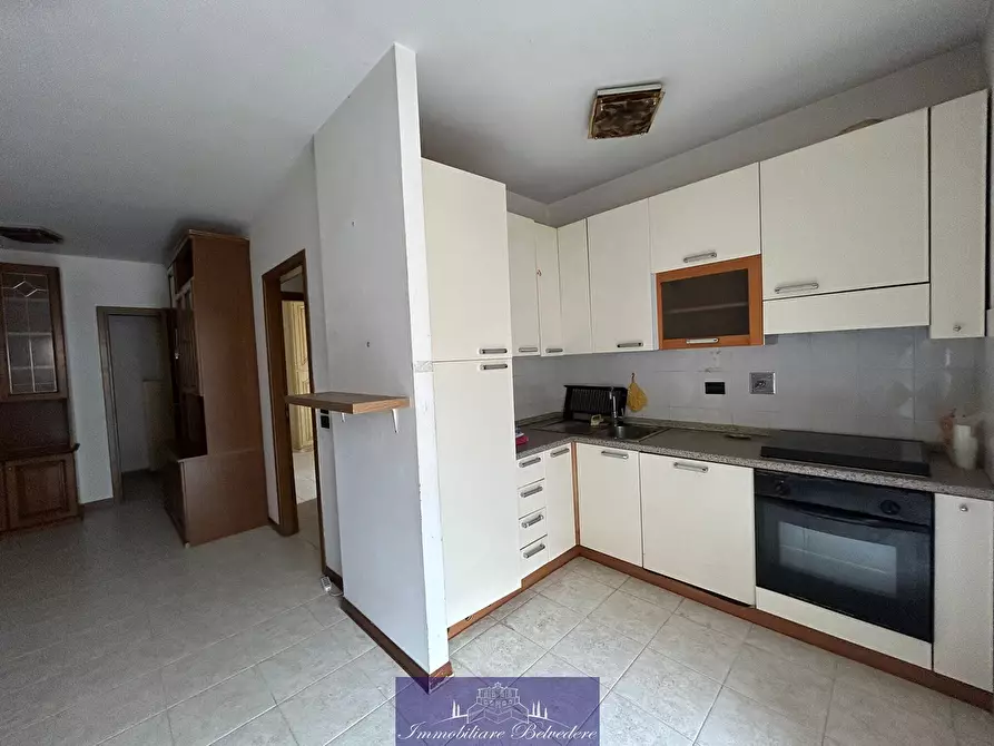 Immagine 5 di Bilocale in vendita  in Via Tifariti a Lastra A Signa