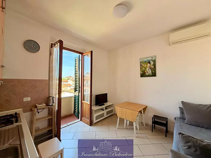 Immagine 2 di Bilocale in vendita  in Via delle Porte Nuove a Firenze