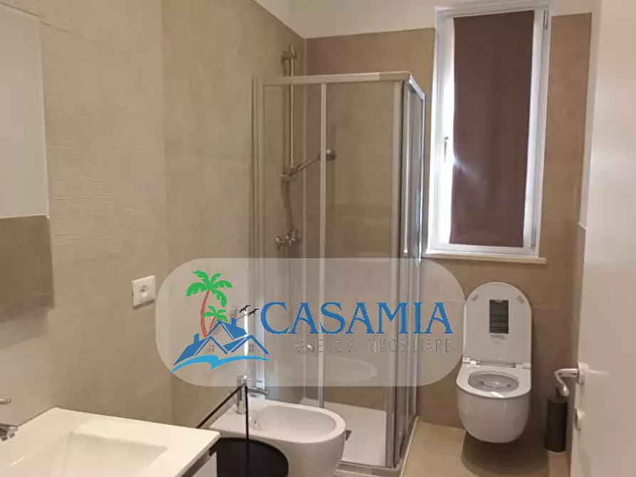 Immagine 23 di Casa trifamiliare in vendita  a Grottammare