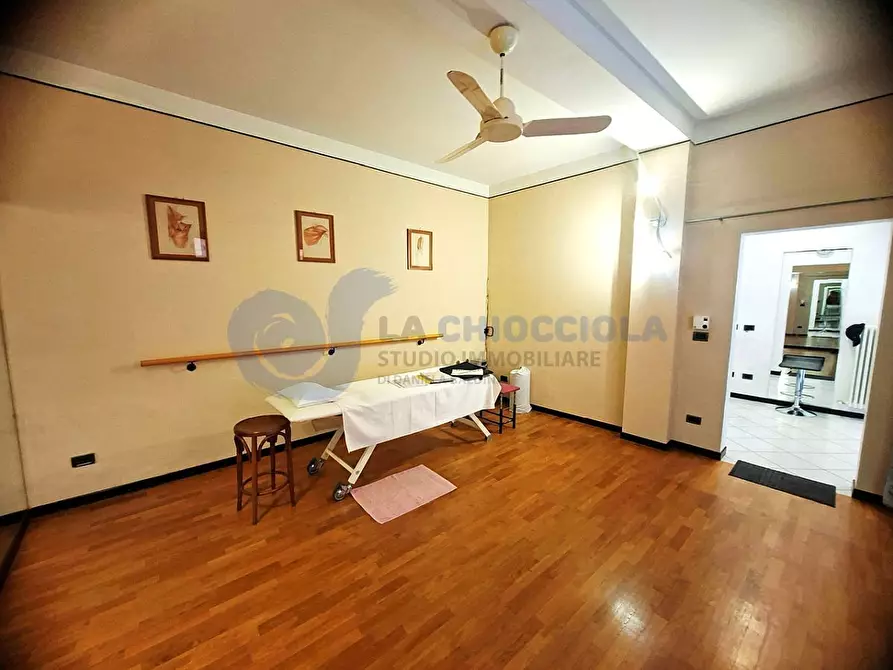 Immagine 8 di Ufficio in affitto  a Bologna