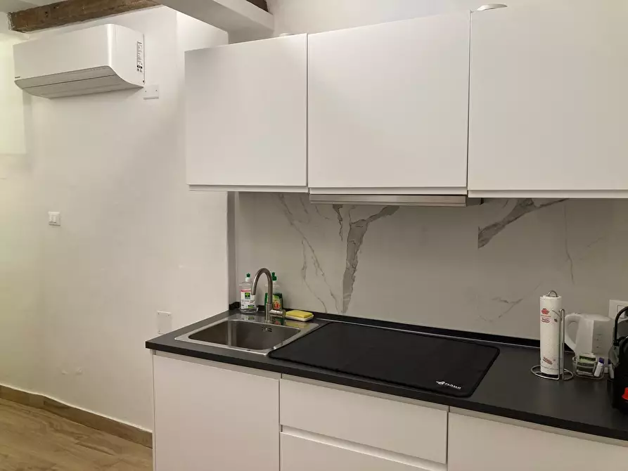 Immagine 14 di Bilocale in affitto  in Via degli Angeli a Bologna