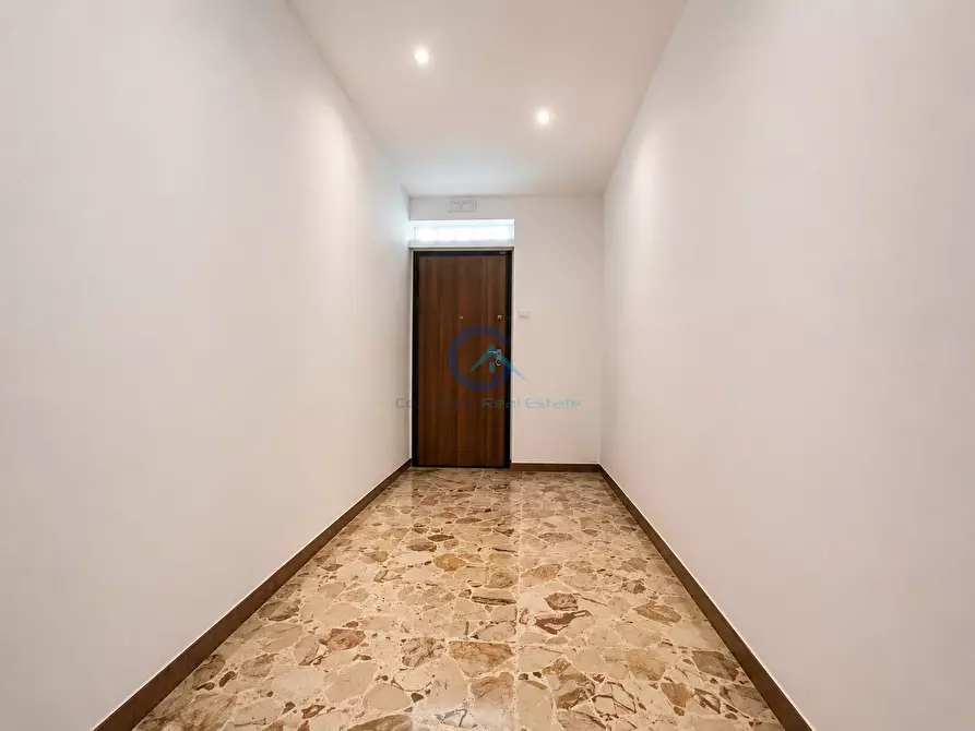 Immagine 26 di Casa indipendente in vendita  a Catanzaro