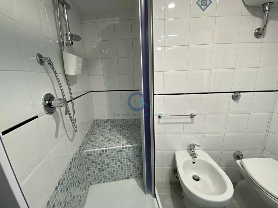 Immagine 8 di Bilocale in affitto  a Catanzaro