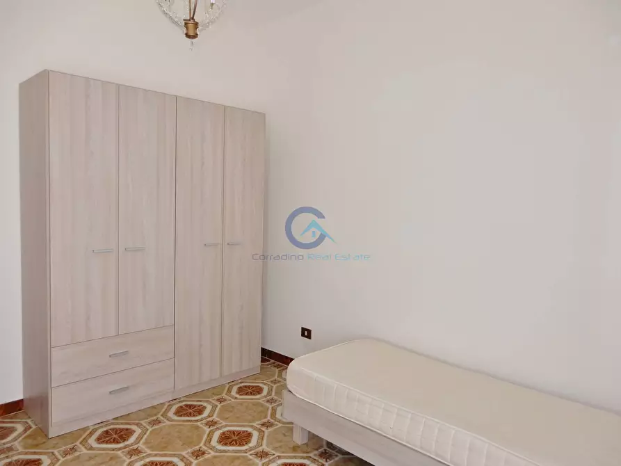 Immagine 10 di Trilocale in affitto  a Catanzaro