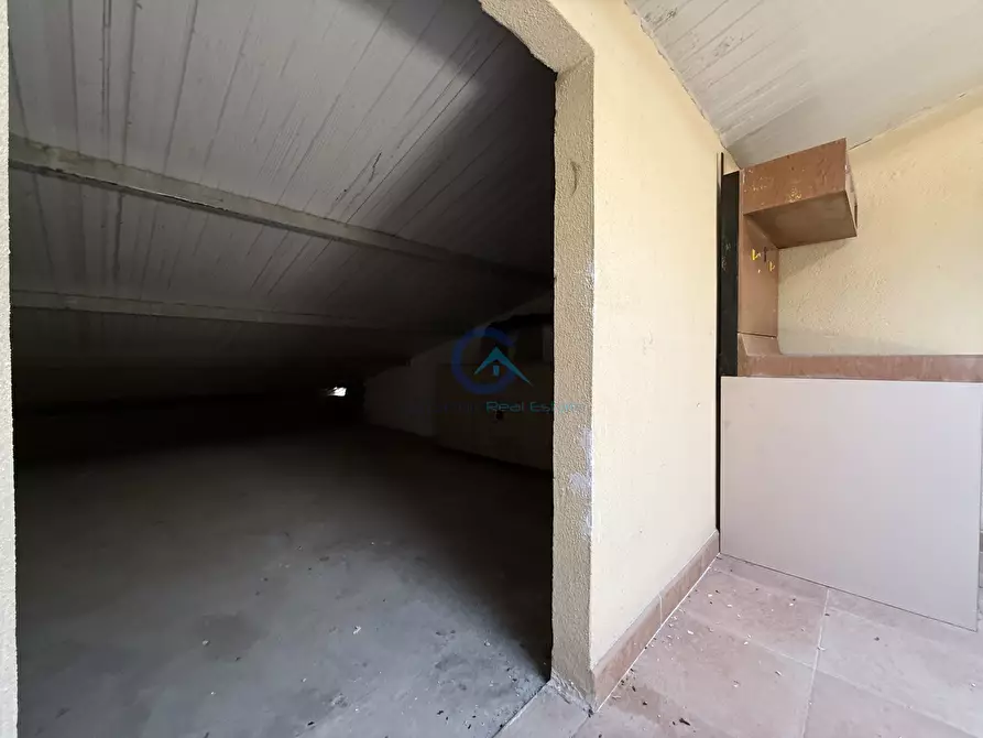 Immagine 5 di Magazzino in vendita  in Via Genova 66 a Catanzaro