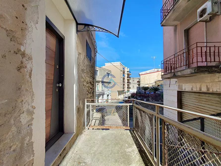 Immagine 1 di Bilocale in vendita  in Via Vincenzo Ciaccio 20 a Catanzaro