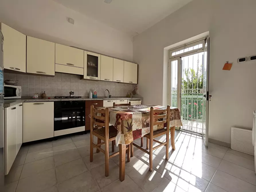 Immagine 1 di Quadrilocale in affitto  a Catanzaro