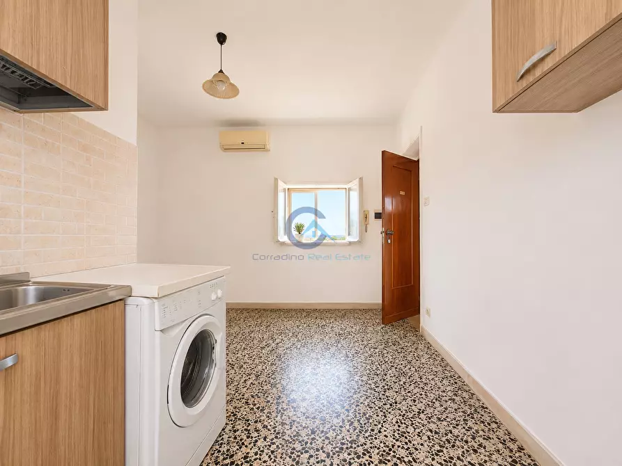 Immagine 4 di Attico in affitto  in Via Vasco de Gama 8 a Catanzaro