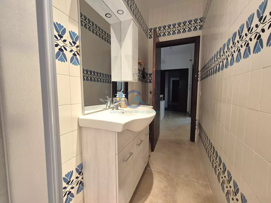 Immagine 9 di Bilocale in affitto  in Piazza Anita Garibaldi 26 a Catanzaro