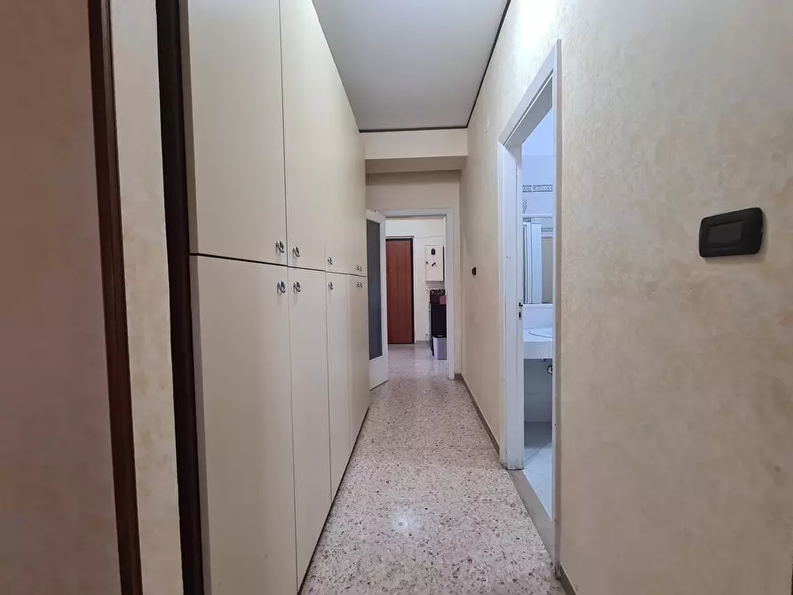 Immagine 6 di Stanza singola in affitto  a Catanzaro