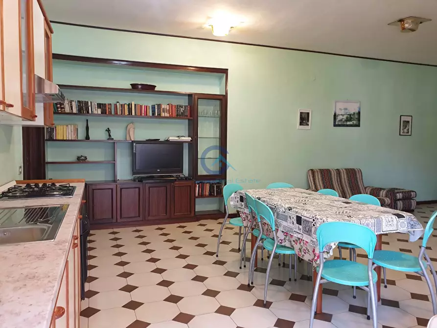 Immagine 7 di Pentalocale in affitto  a Catanzaro