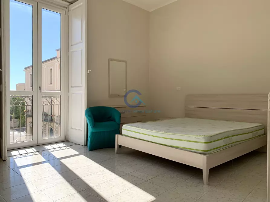 Immagine 7 di Trilocale in affitto  a Catanzaro