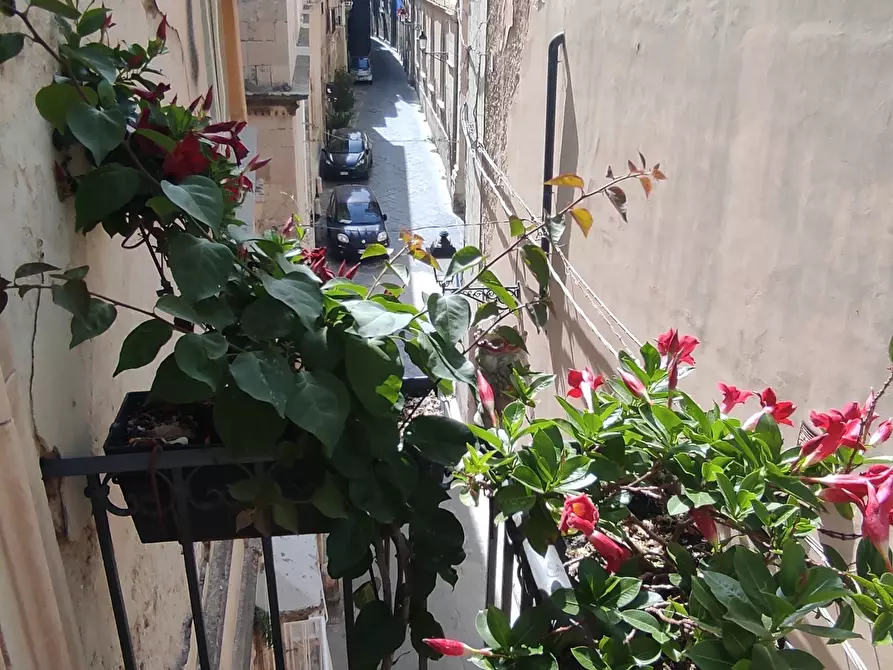 Immagine 16 di Pentalocale in vendita  in Via Vincenzo Mirabella a Siracusa