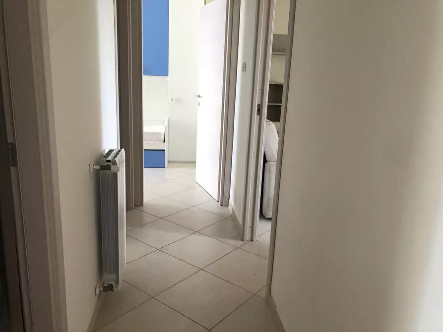 Immagine 17 di Trilocale in vendita  in Via Vizzini a Siracusa