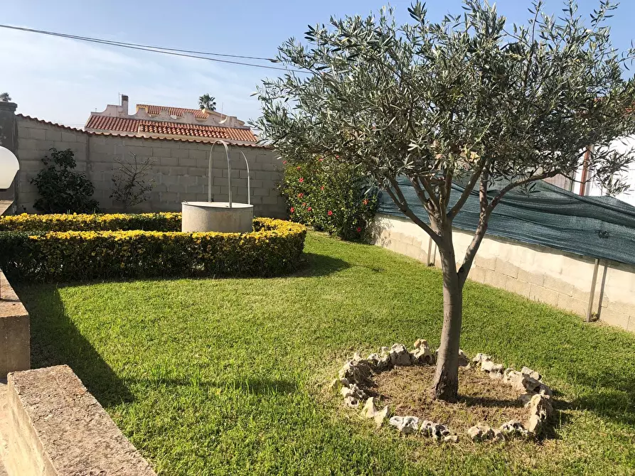 Immagine 77 di Casa indipendente in vendita  in VIA ISOLE DELLA  CALEDONIA a Siracusa