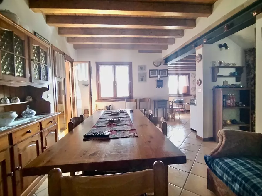 Immagine 4 di Porzione di casa in vendita  in Via Navono 1 a Pertica Alta